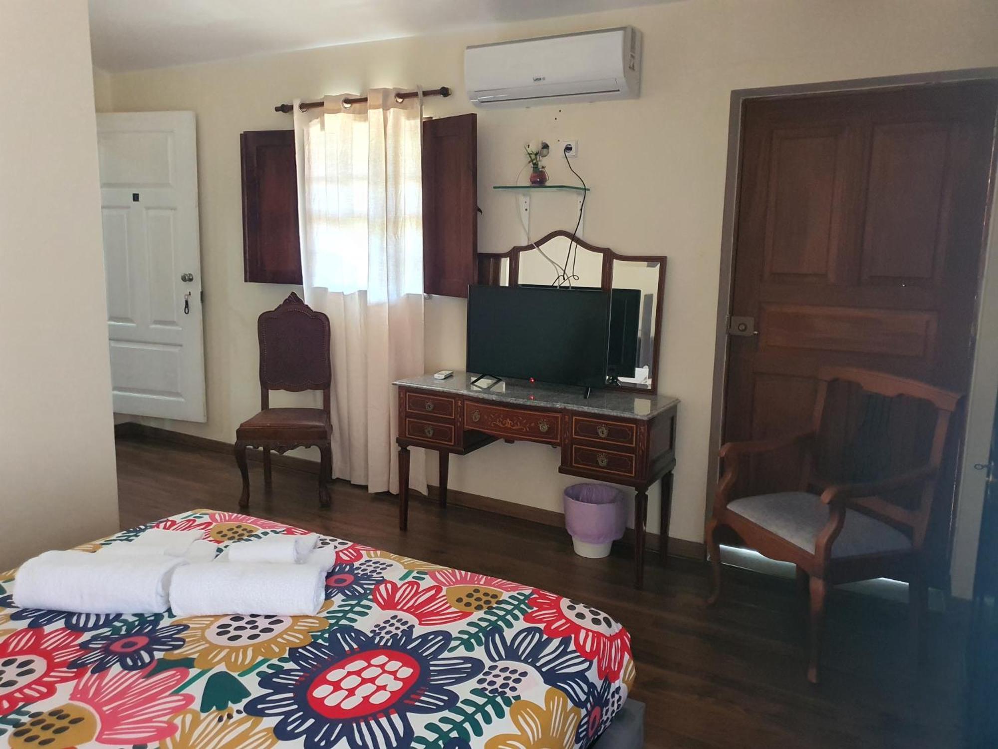 Gojim Casa Rural Армамар Екстериор снимка